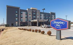 Hampton Inn Mustang